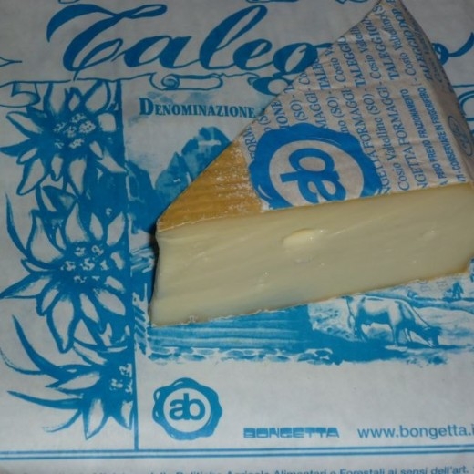 CheeseTaleggioBlue